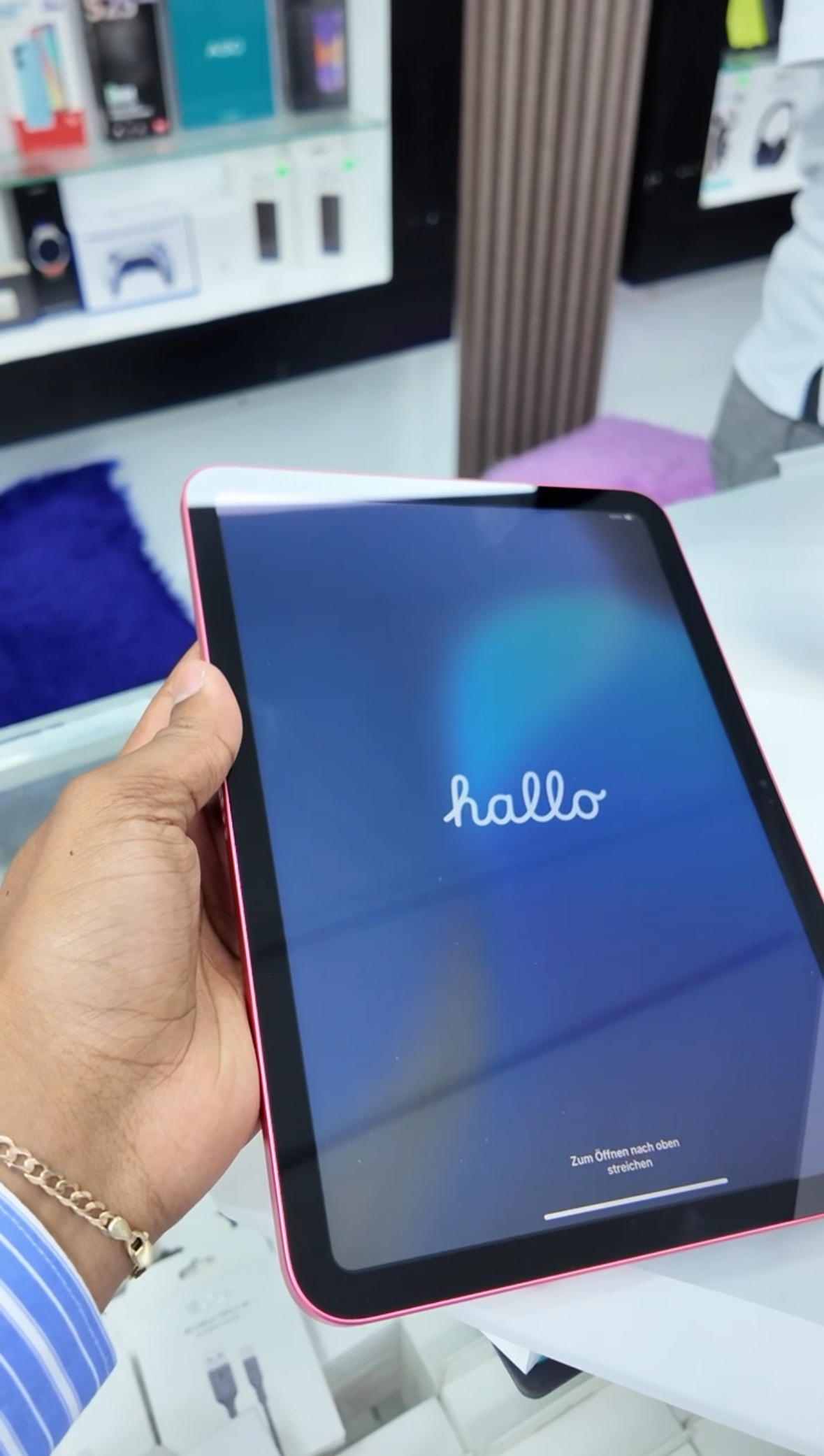 iPad 2025 - Vista Frontal